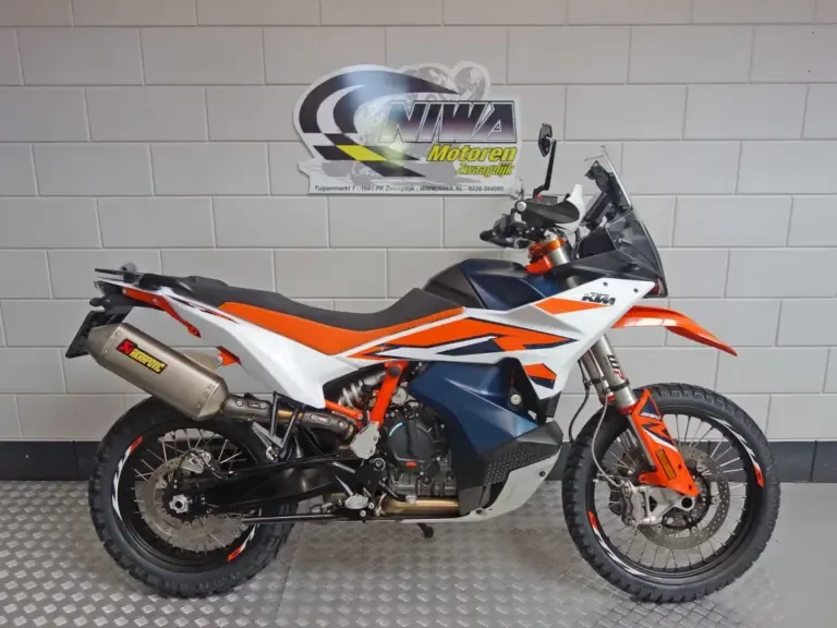 KTM 890 Adventure R (2023) — foto 1