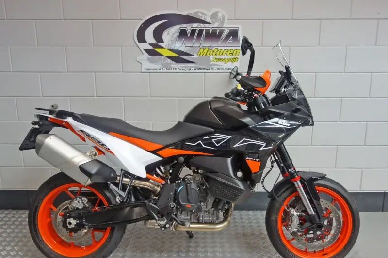 KTM 890 SMT (2026)