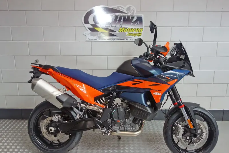 KTM 890 SMT (2026)