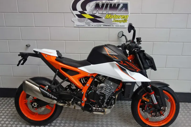 KTM 990 Duke R (2026)