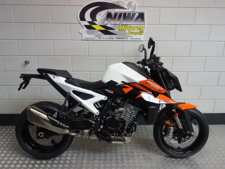 KTM 990 Duke (2026) — foto 1