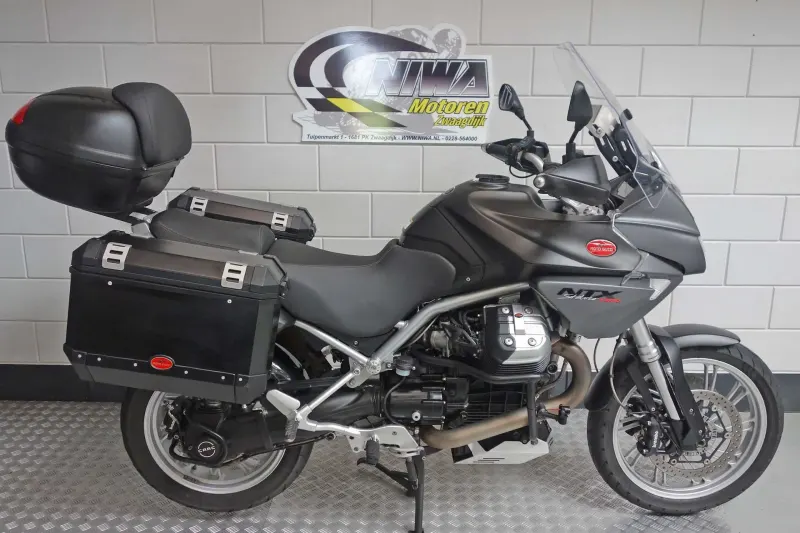 Moto Guzzi Stelvio TT (2011)