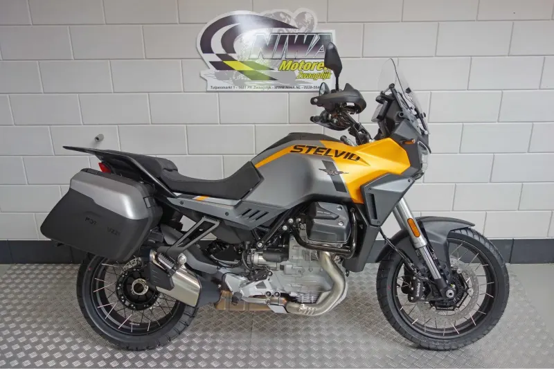 Moto Guzzi Stelvio (2026)