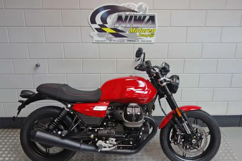 Moto Guzzi V7 (2026)
