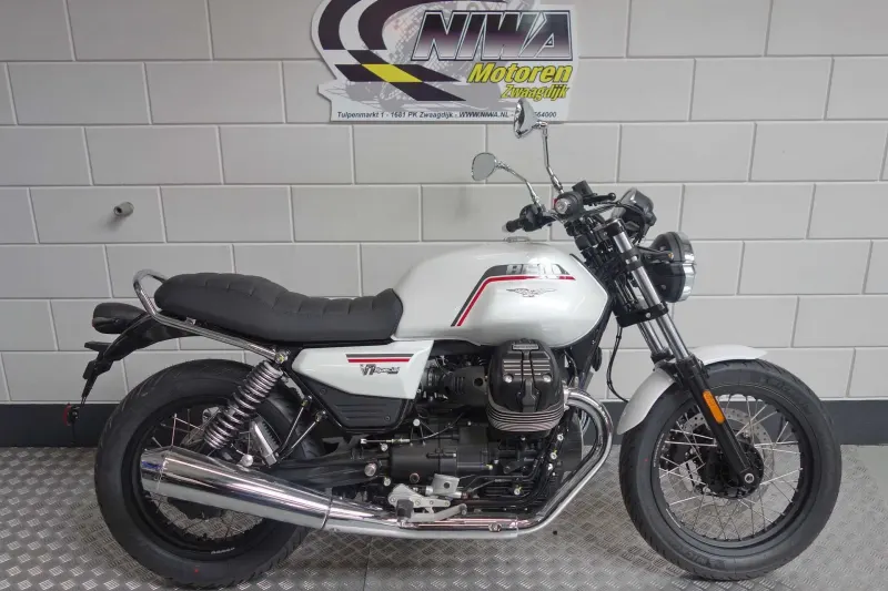 Moto Guzzi V7 (2026)