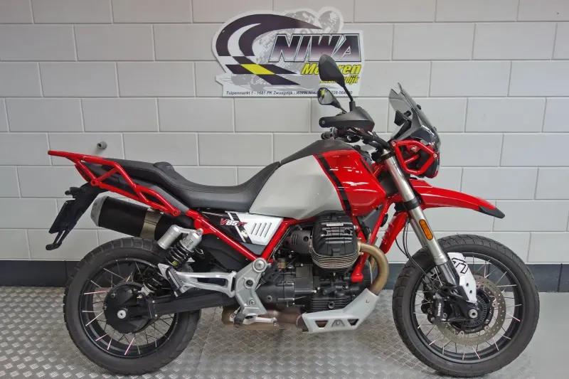 Moto Guzzi V85 TT (2023)