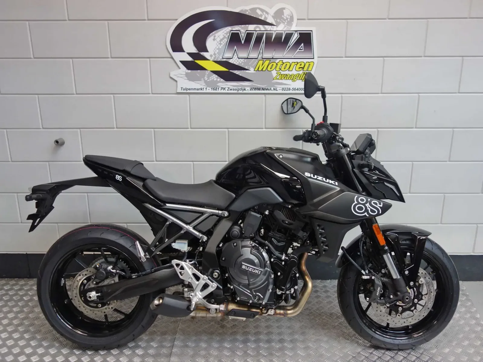 Suzuki GSX-8S (2026) — foto 1