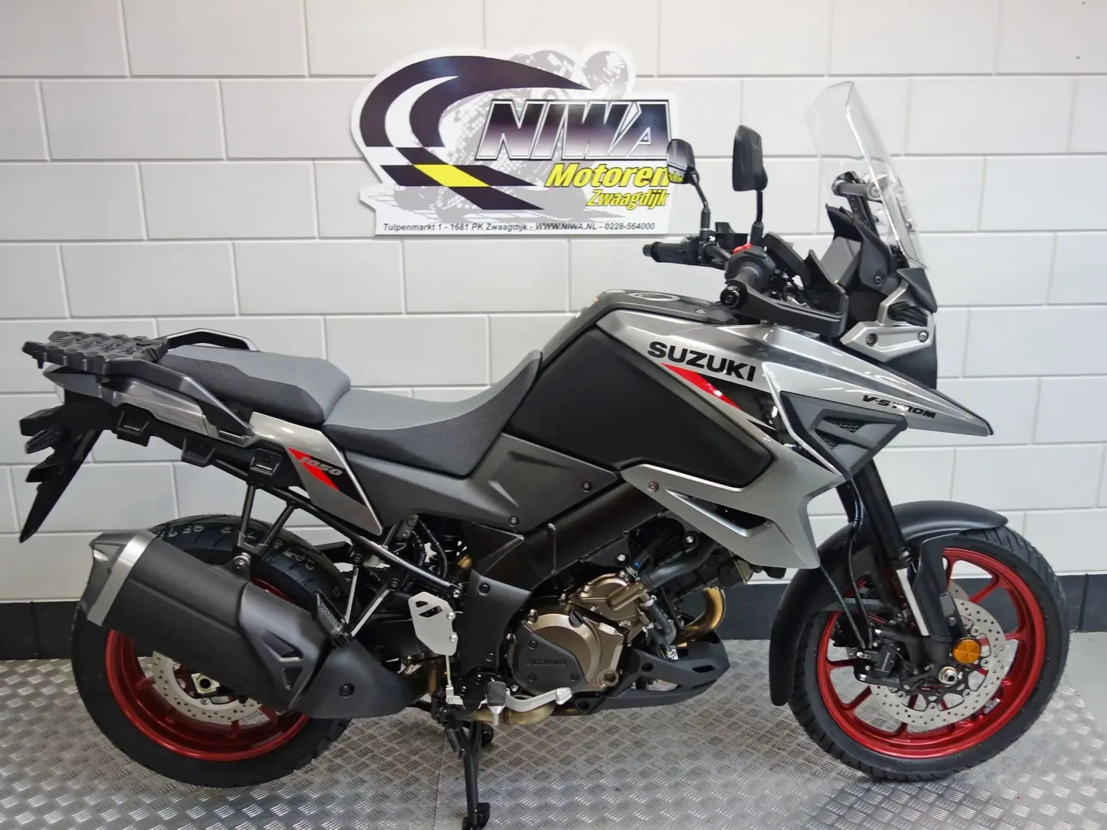 Suzuki V-Strom 1050 (2026) — foto 1