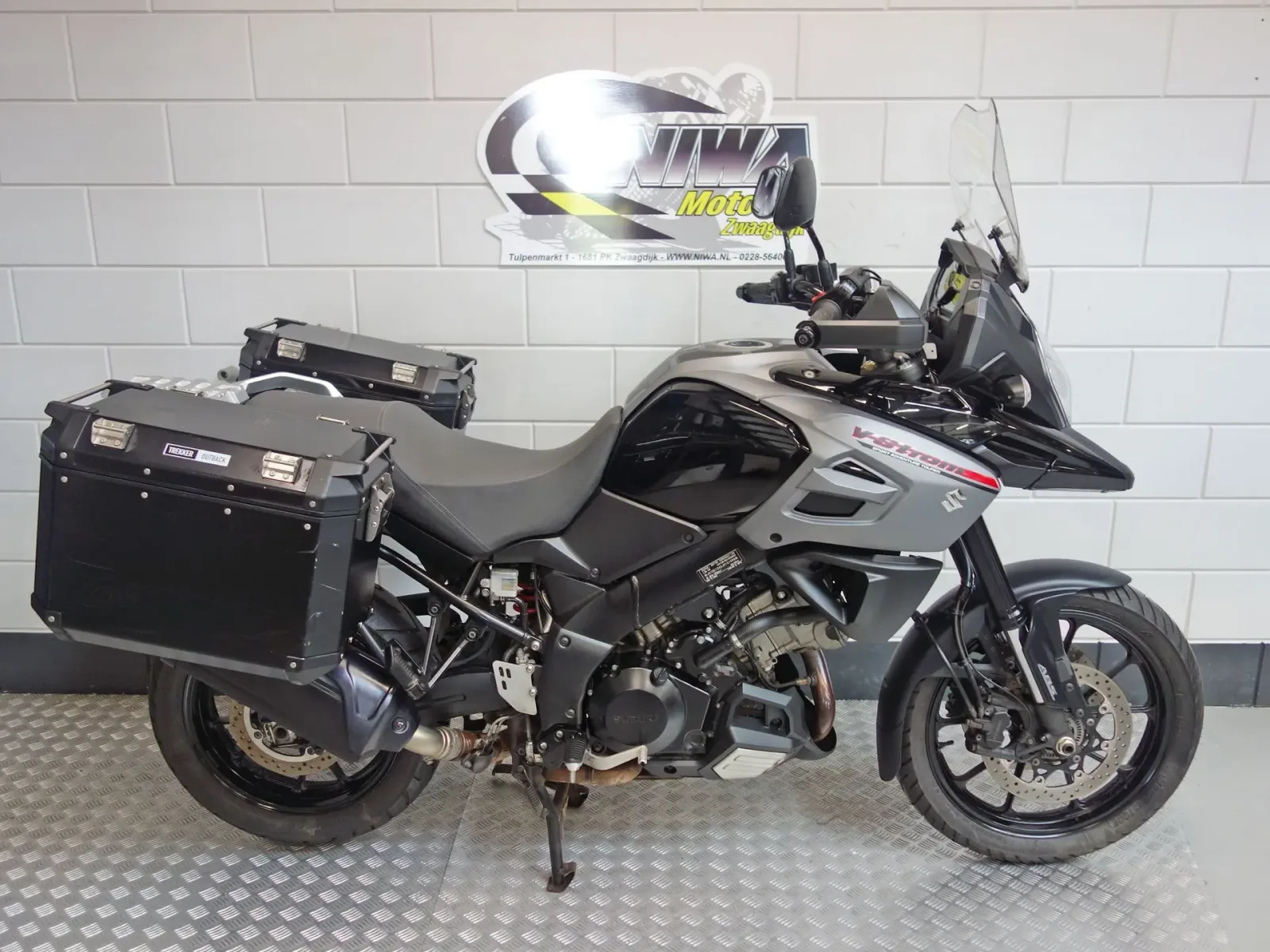 Suzuki V-Strom (2017) — foto 1