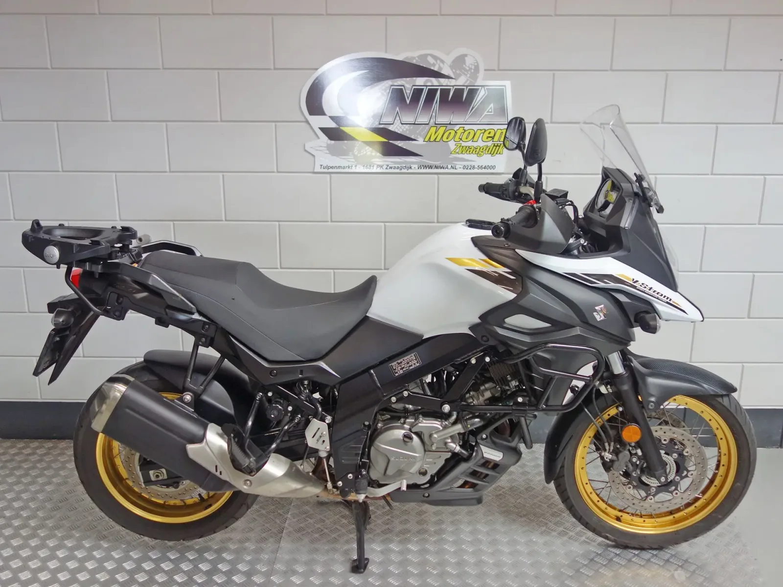 Suzuki V-Strom (2021) — foto 1