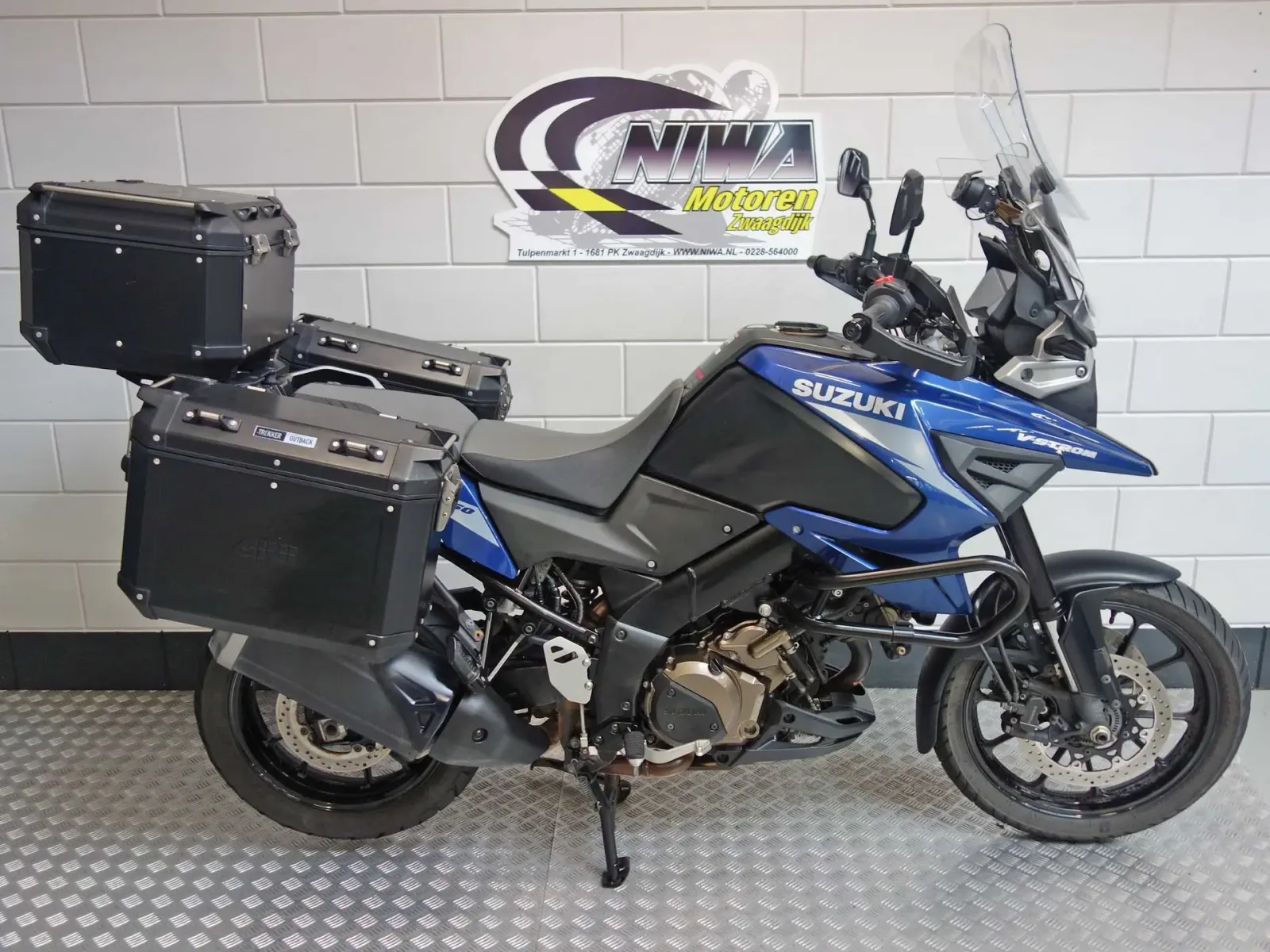 Suzuki V-Strom (2023) — foto 1