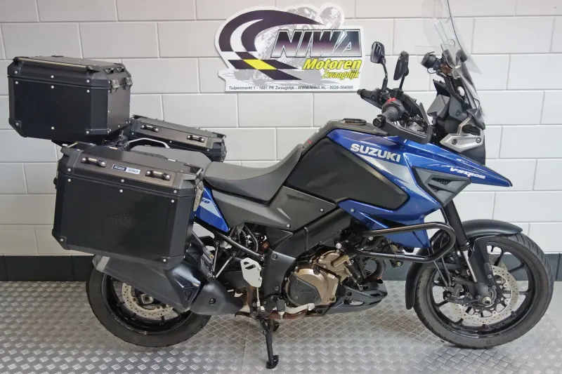 Suzuki V-Strom (2023)
