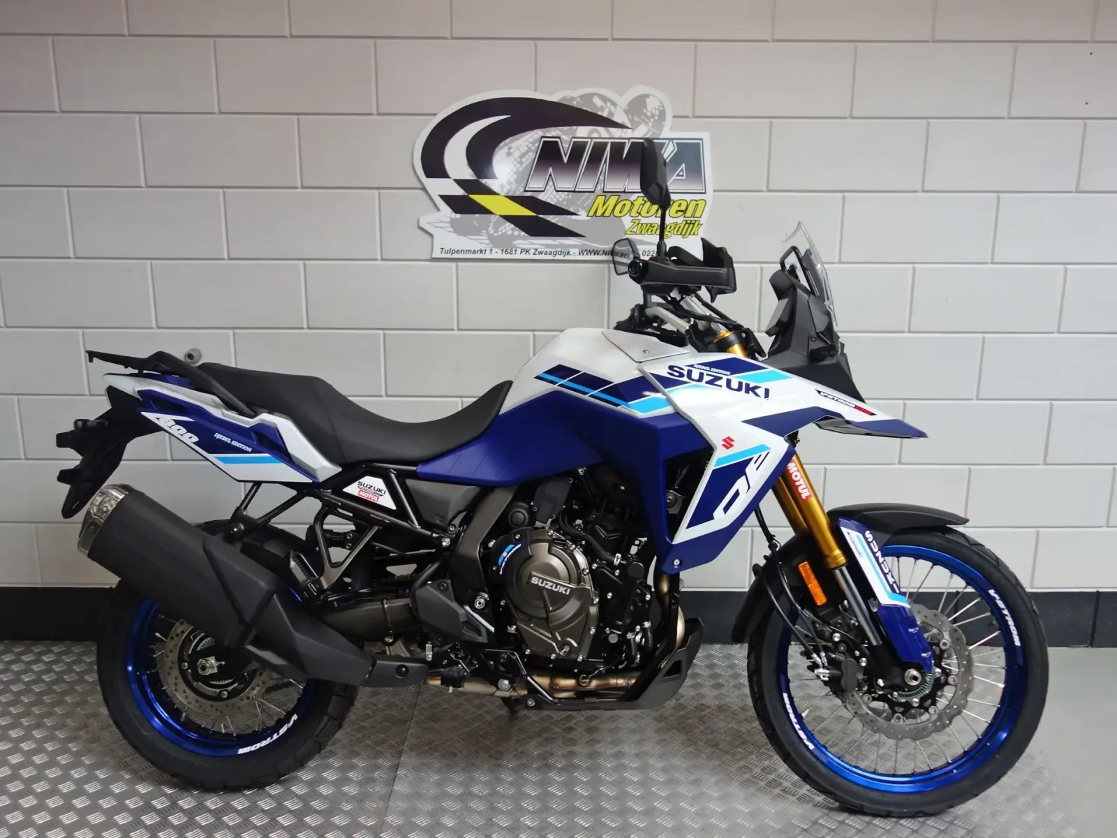 Suzuki V-Strom 800 DE (2026) — foto 1
