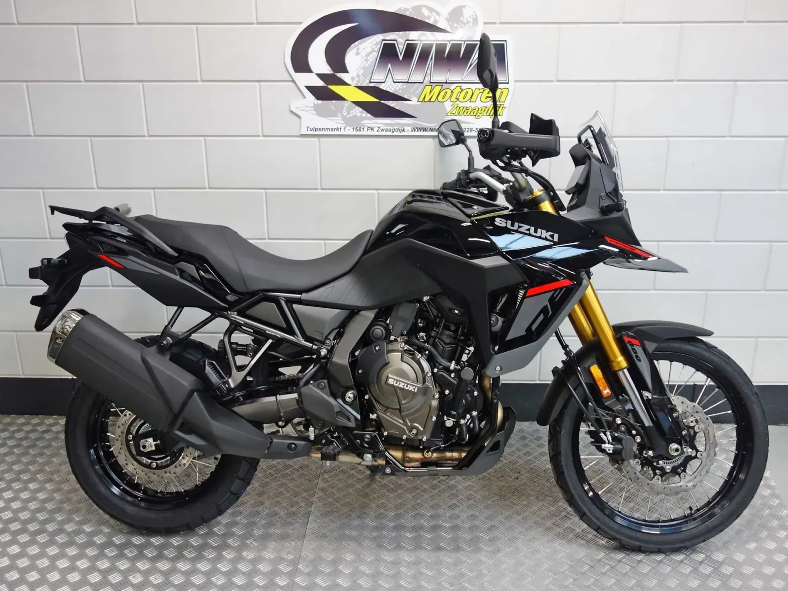 Suzuki V-Strom 800 DE (2026) — foto 1
