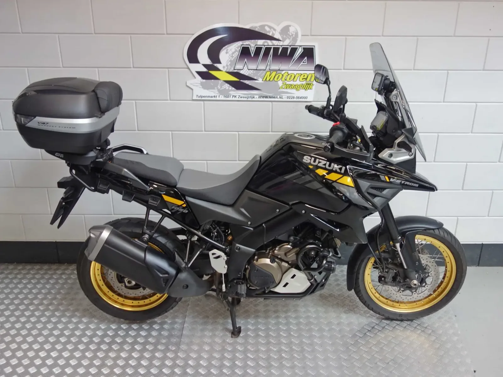 Suzuki V-Strom (2021) — foto 1