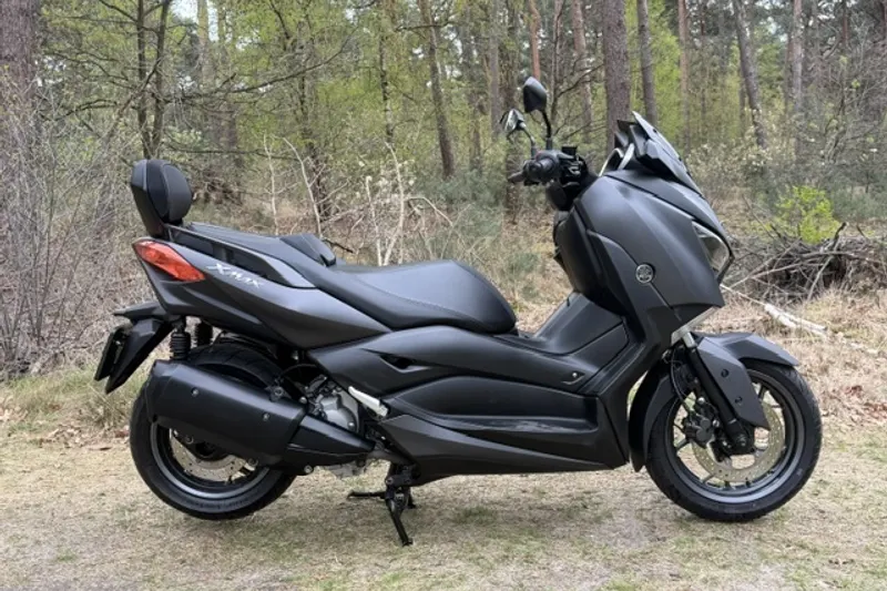 Yamaha X-MAX 300 (2018)