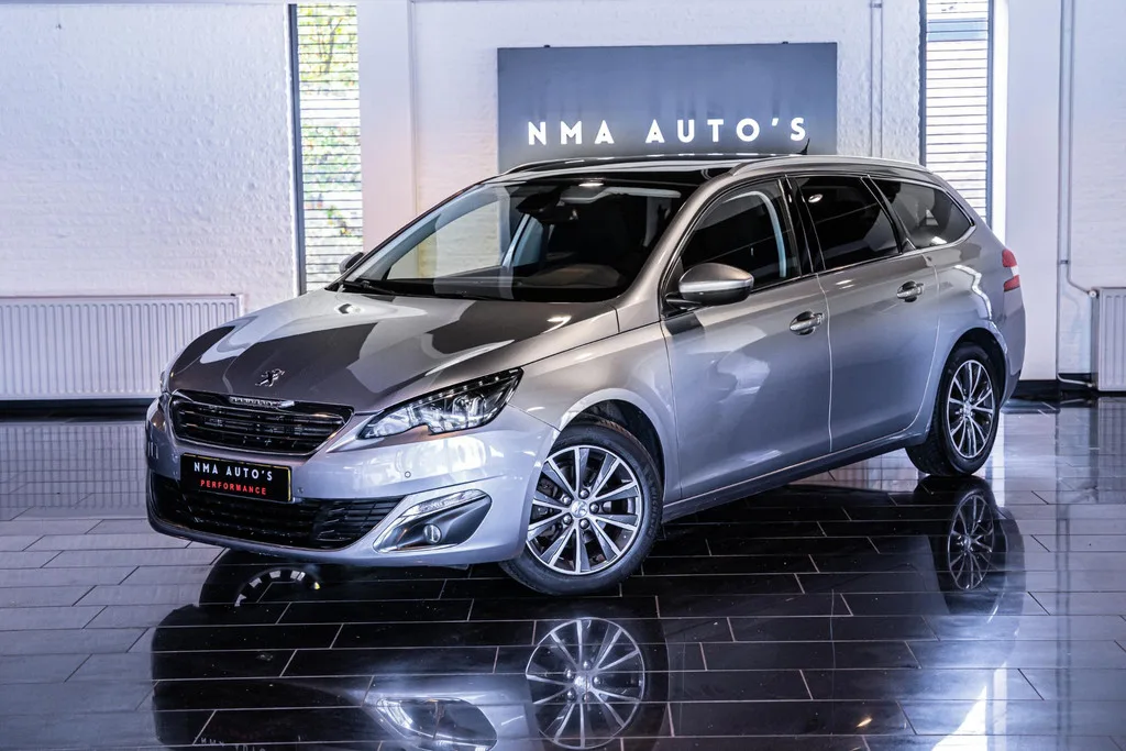 Peugeot 308 (2015) — foto 1