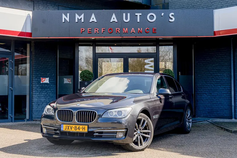 BMW 7-Serie (2013)