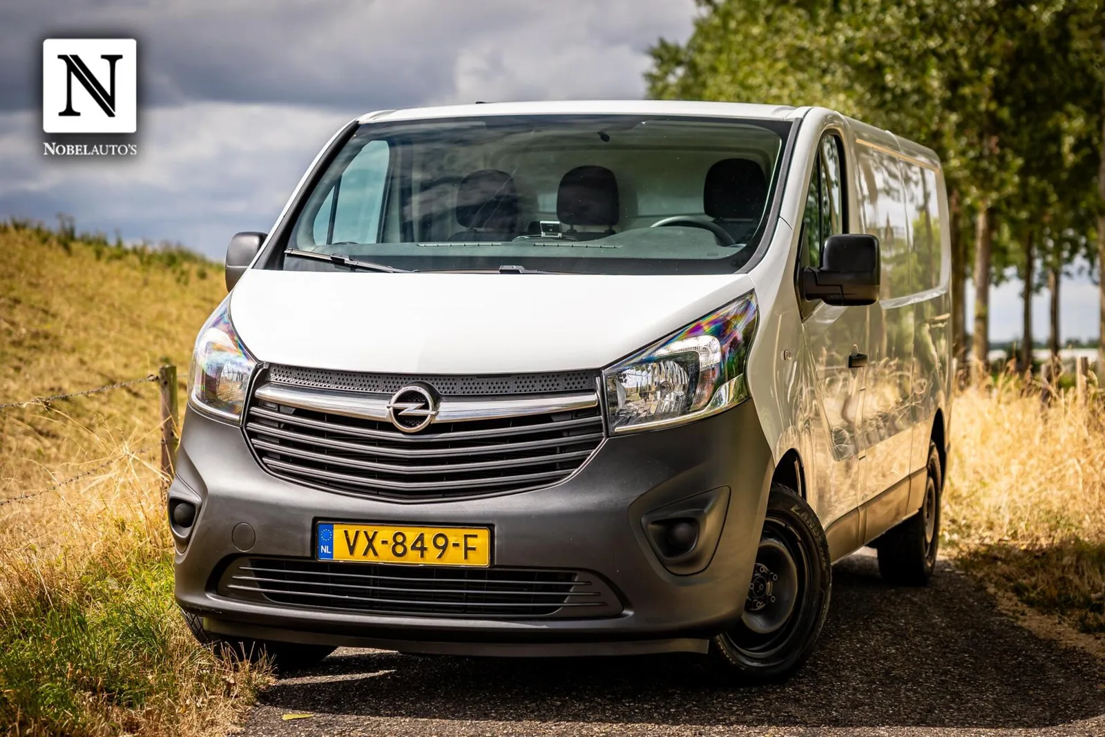Opel Vivaro (2016) — foto 1