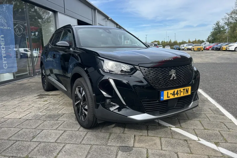 Peugeot 2008 (2021)
