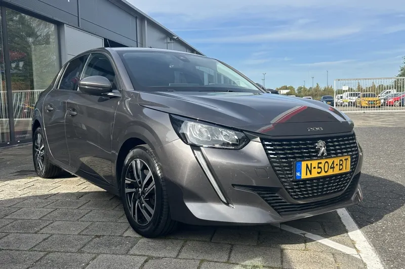 Peugeot 208 (2021)