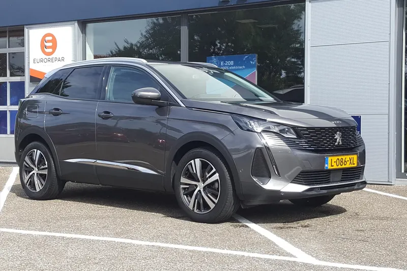 Peugeot 3008 (2021)