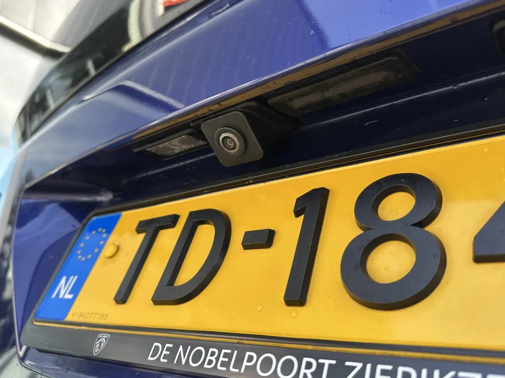 Peugeot 3008 (2018) — foto 1