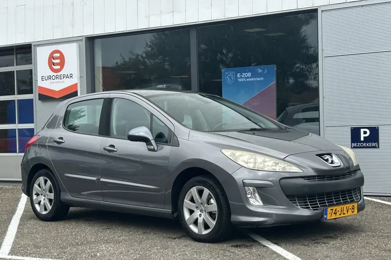 Peugeot 308 (2009)