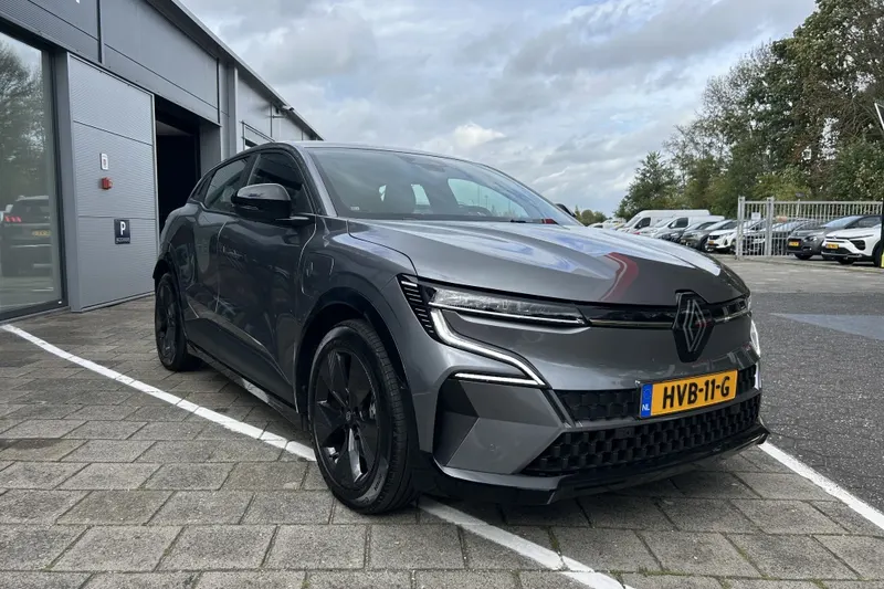 Renault Mégane E-Tech (2025)