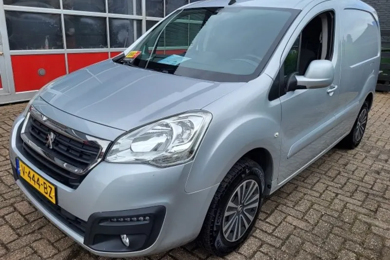 Peugeot e-Partner (2016)