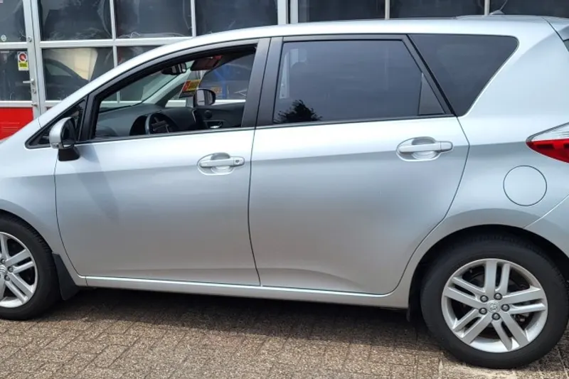 Toyota Verso S (2012)