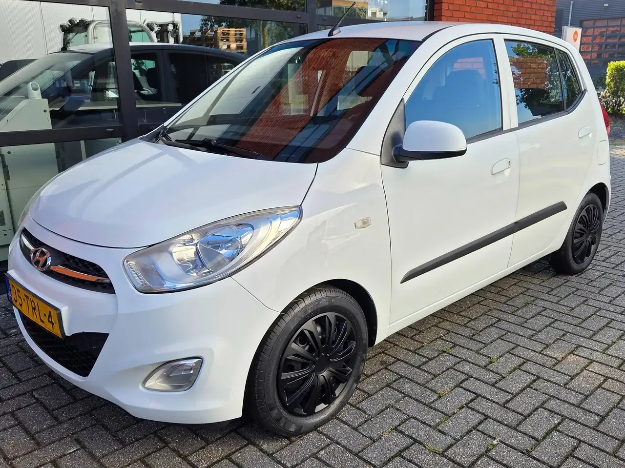 Hyundai i10 (2012) — foto 1