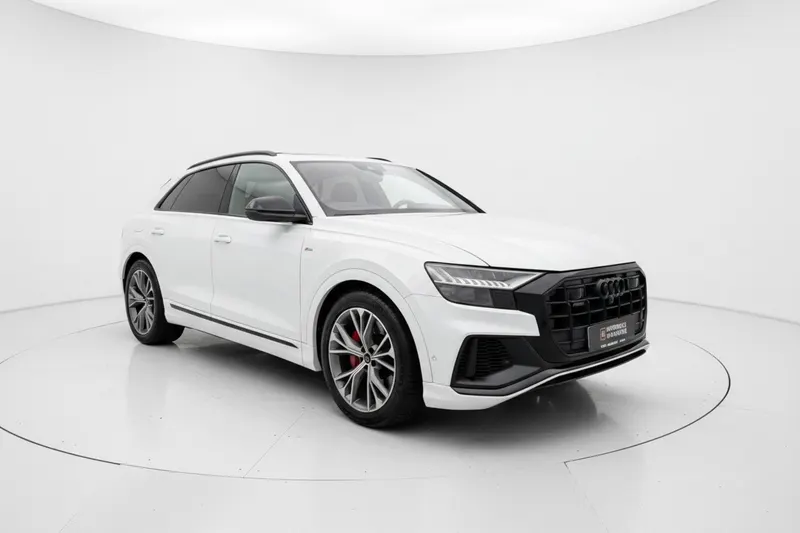 Audi Q8 (2021)