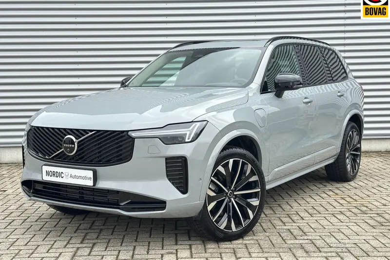 Volvo XC90 (2025)