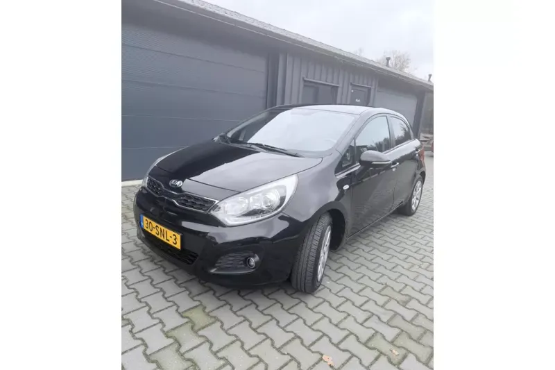 Kia Rio (2011)