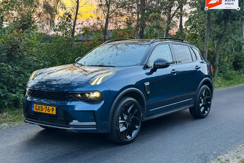Lynk & Co 01 (2022)