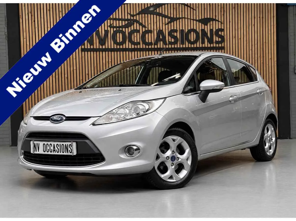 Ford Fiesta (2011) — foto 1