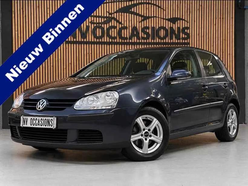 Volkswagen Golf (2005) — foto 1