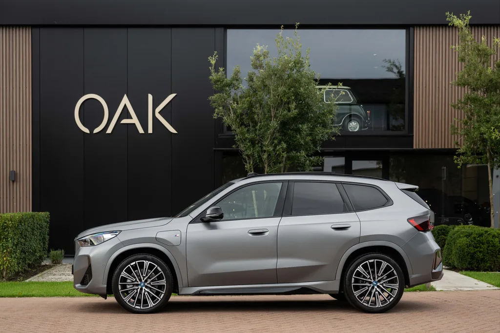 BMW X1 (2023) — foto 1