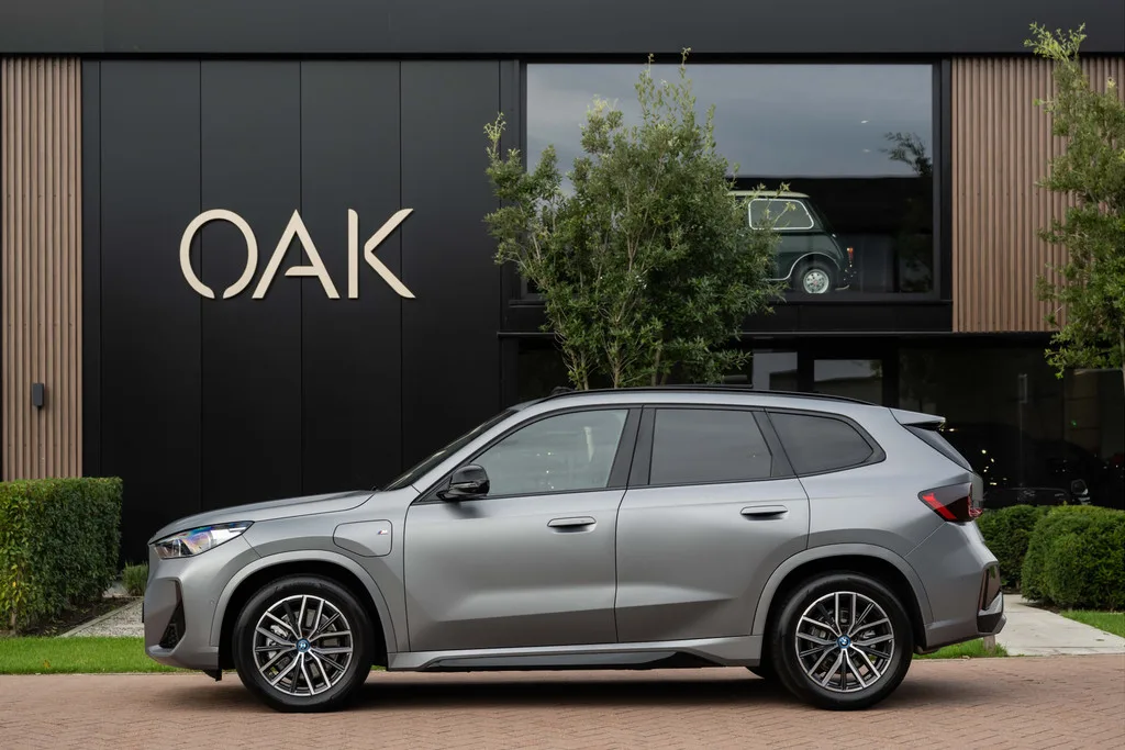 BMW X1 (2024) — foto 1