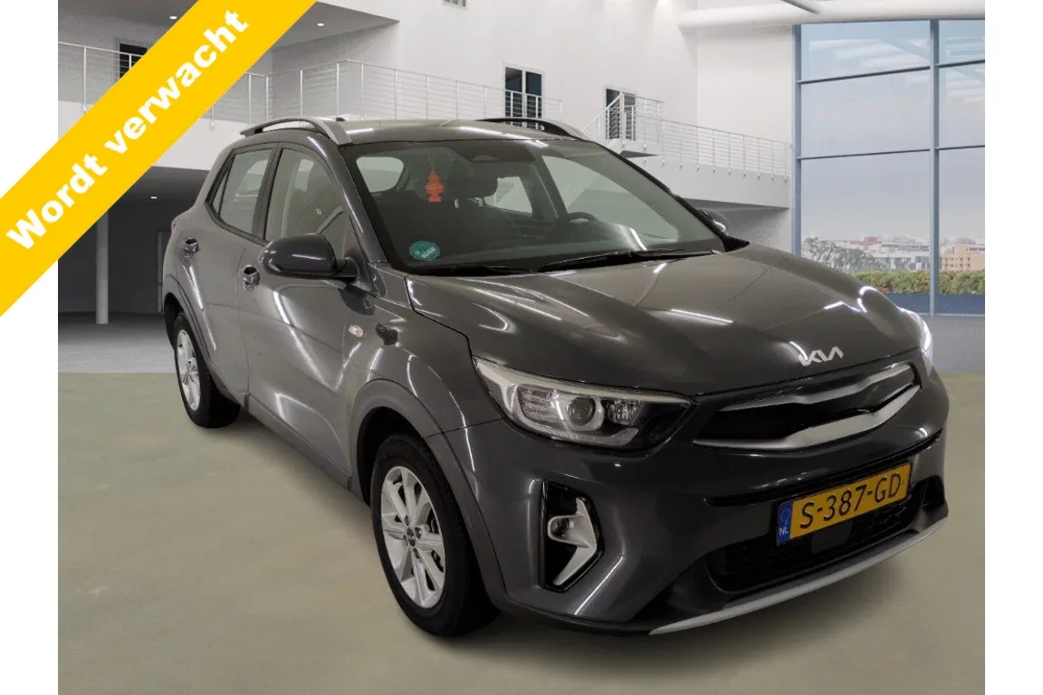 Kia Stonic (2023) — foto 1