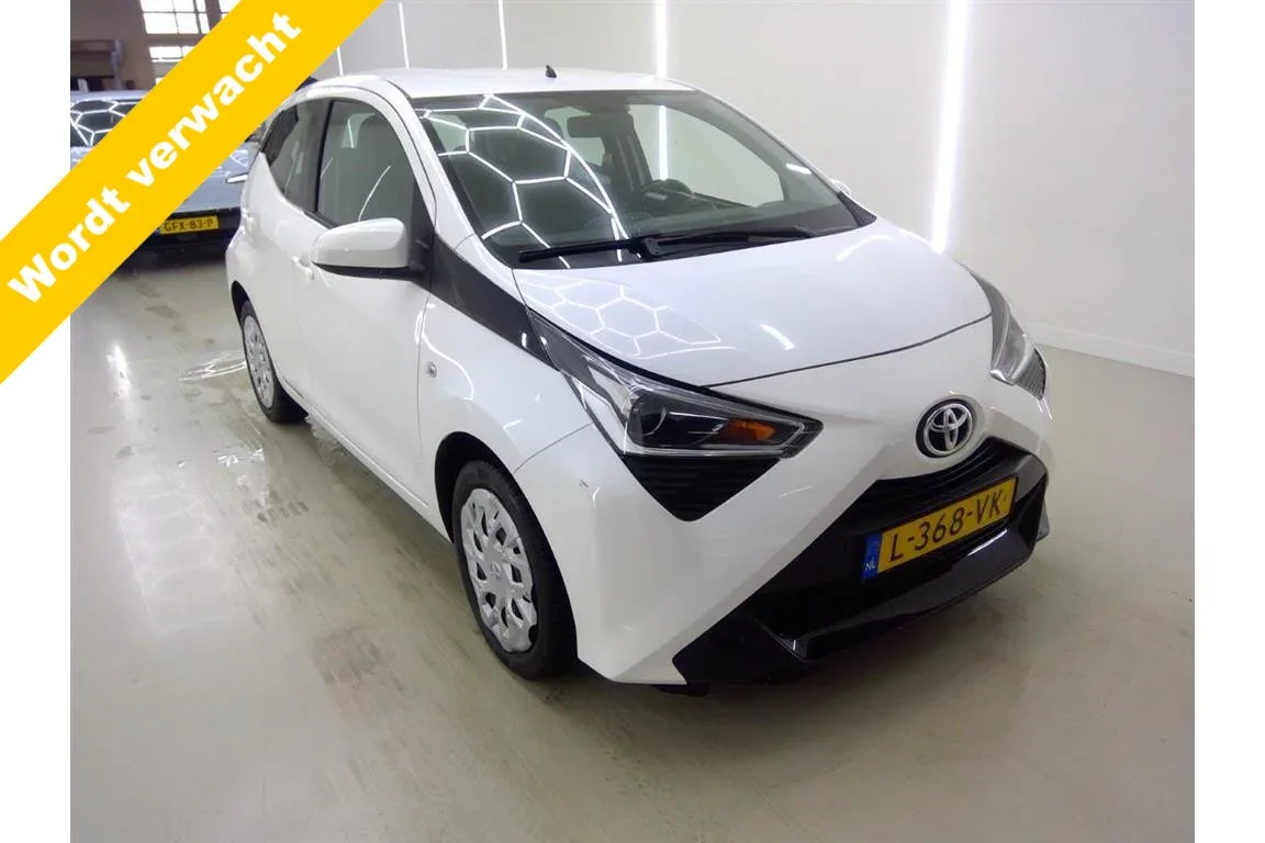 Toyota Aygo (2021) — foto 1