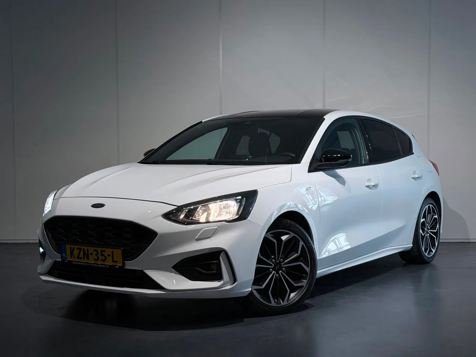 Ford Focus (2019) — foto 1