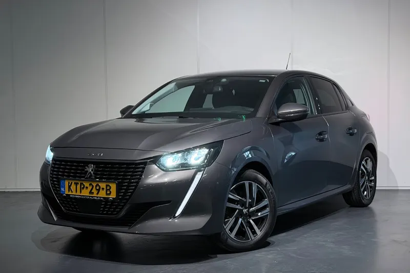 Peugeot 208 (2022)