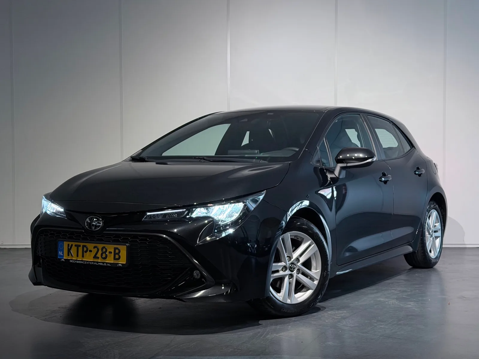 Toyota Corolla (2020) — foto 1