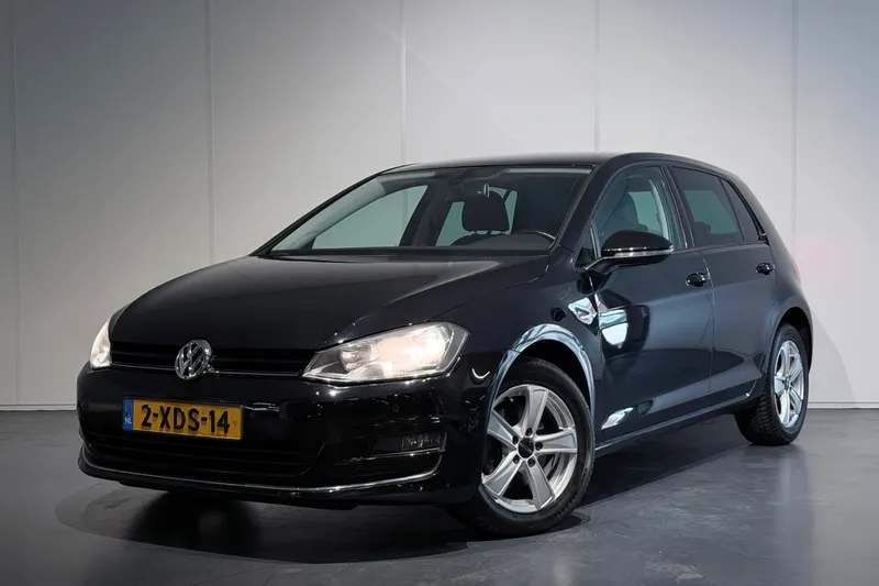 Volkswagen Golf (2014)