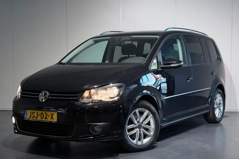Volkswagen Touran (2014)