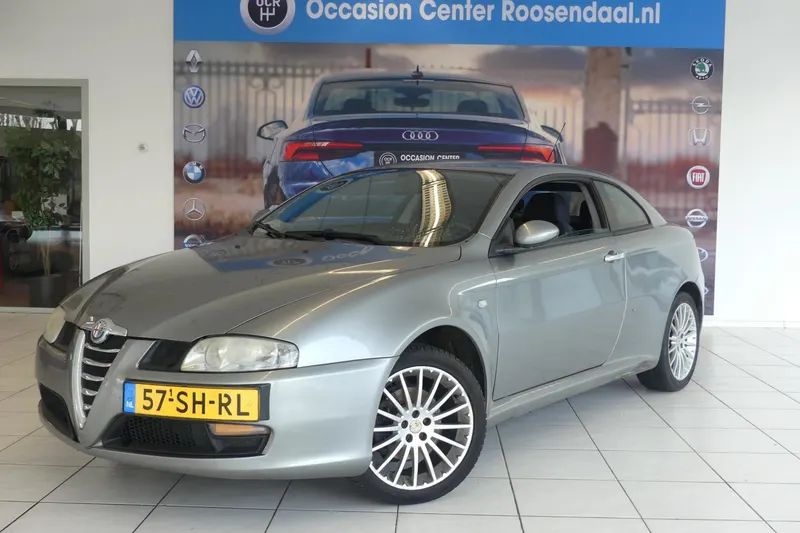 Alfa Romeo GT (2006)