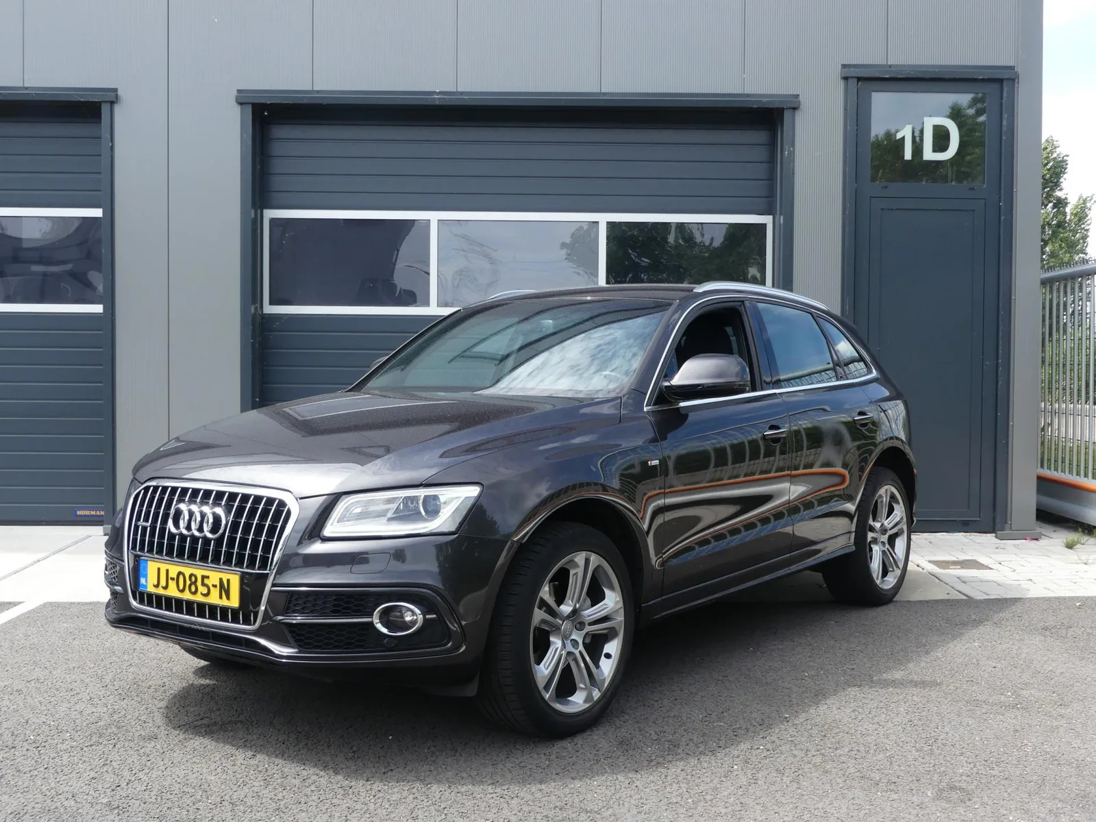 Audi Q5 (2016) — foto 1