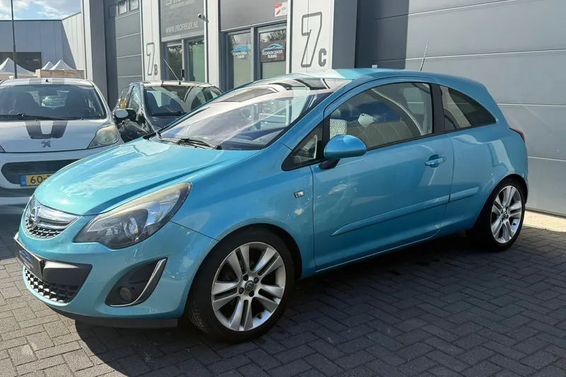 Opel Corsa (2011)